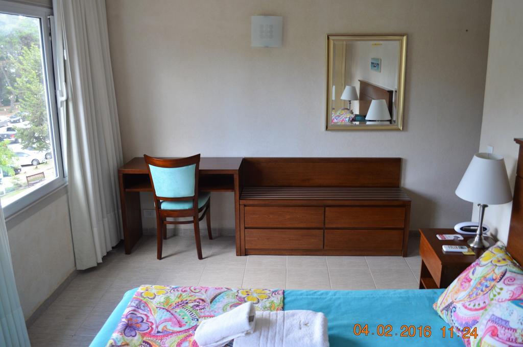 Hotel Victoria Pinamar Exteriör bild